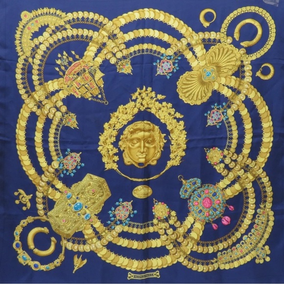 Authentic HERMES Silk Scarf Carre 90 Eperon d'or - Picture 1 of 9